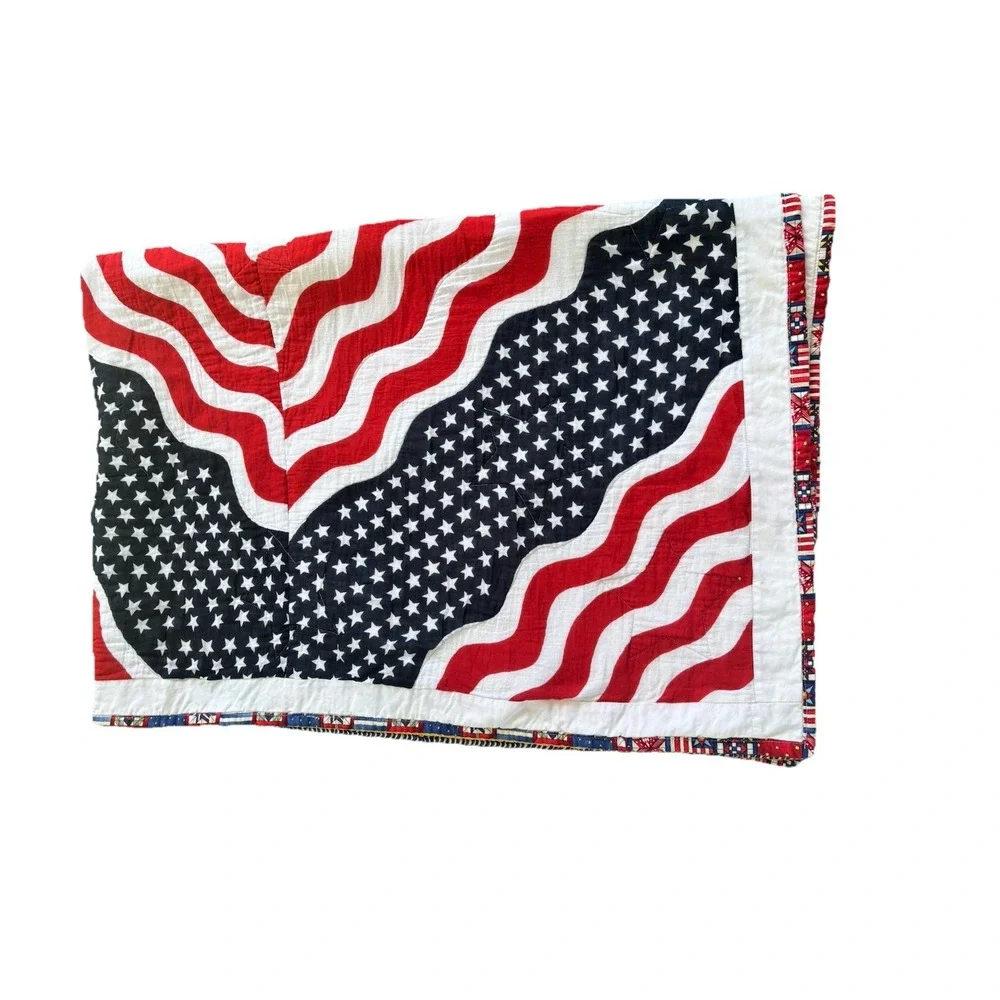 Handmade Patriotic American Flag Throw Quilt 54